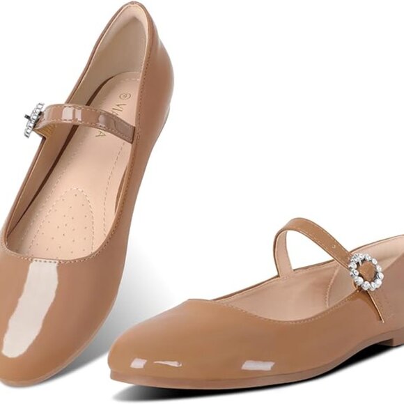 viapipa Shoes - Tan patent Maryjanes